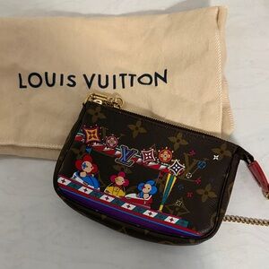 Louis Vuitton holiday mini pouchette